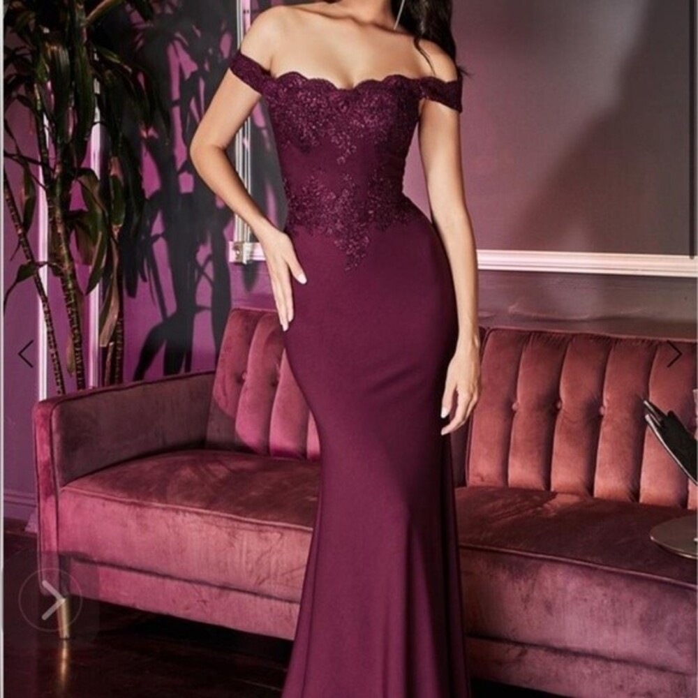 Cinderella Divine Black Long Formal Dress- Lace Bodice- Off the shoulder- Size S